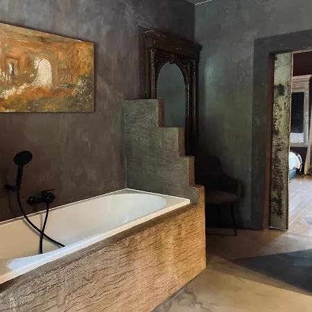 Edouard Garden Cafe Guest