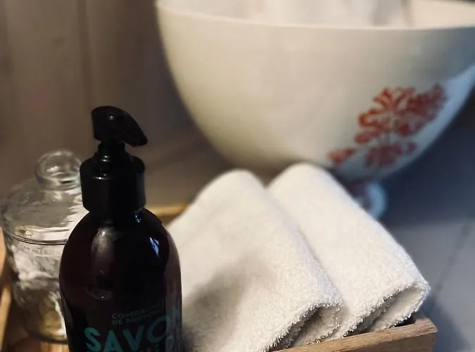 édouard Garden Café Guest Couette-café