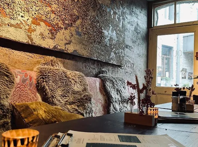 Couette-café édouard Garden Café Guest